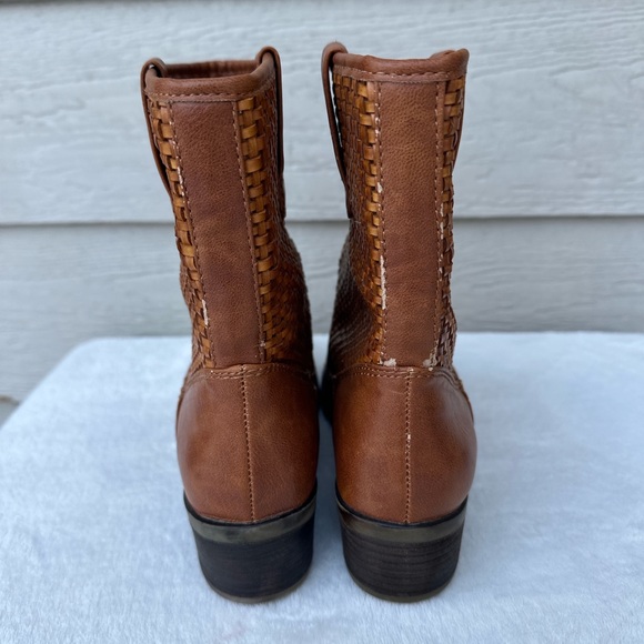 Bare Traps cowgirl ankle boots - Picture 6 of 8